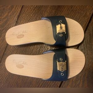 Dr. Scholl’s Original Collection Clog Women’s Size 8M Navy Blue Never Been Worn